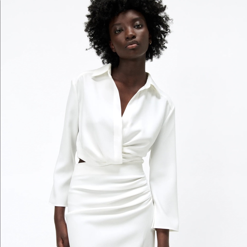 ✨ZARA✨ NWT White Blouse